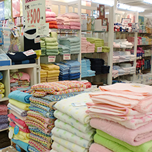 room&room ペティート青戸店