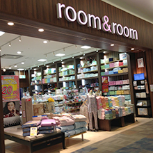 room&room モラージュ菖蒲店